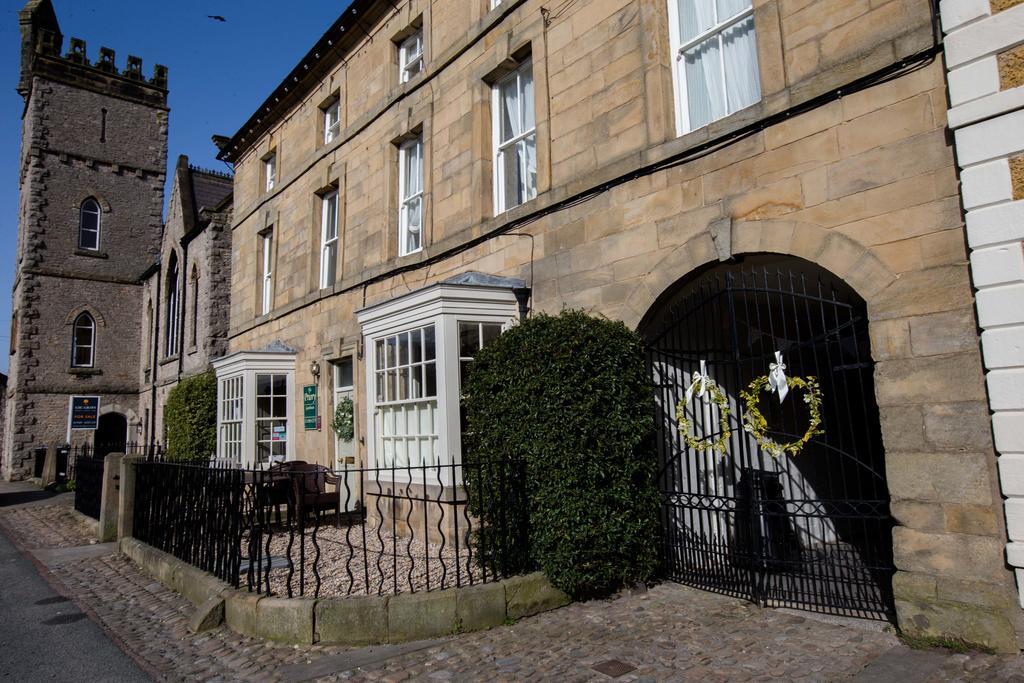 The Priory Bed and Breakfast Middleham Εξωτερικό φωτογραφία